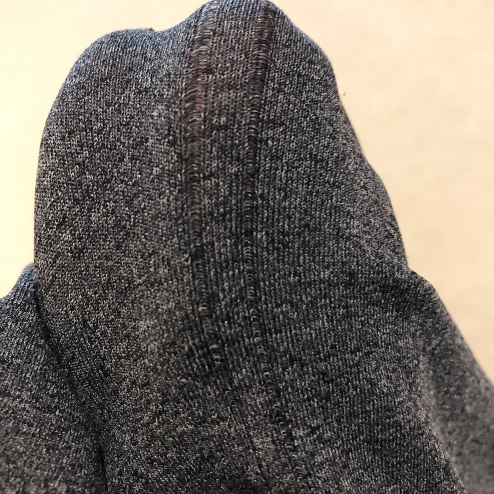 *Free add-on* Ardene Seamless Leggings - Picture 3 of 3